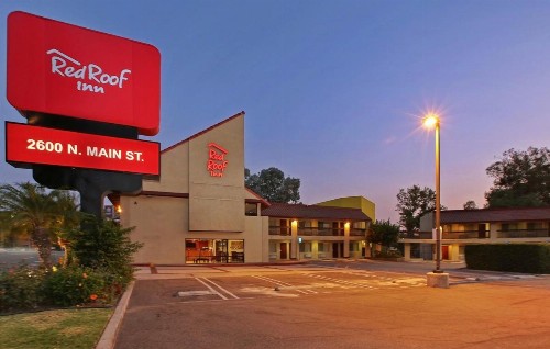 Red Roof Inn - Santa Ana - image 3