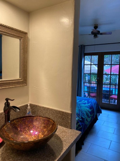 Villa Rosa Inn - image 24