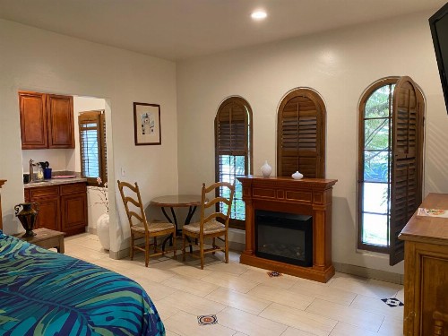 Villa Rosa Inn - image 27