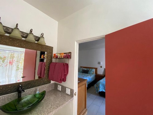Villa Rosa Inn - image 9