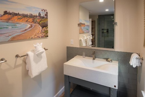 Harbor House Inn - image 29