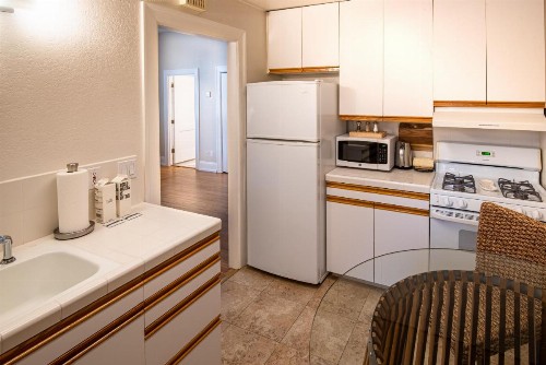 Harbor House Inn - image 37