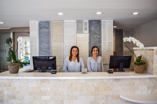 Beachside Inn - image 13