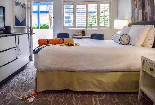 Beachside Inn - image 39