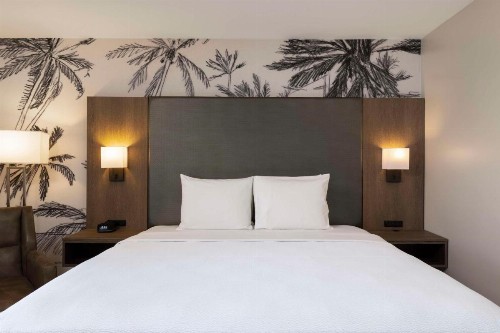 Best Western Plus Pepper Tree Inn - image 7