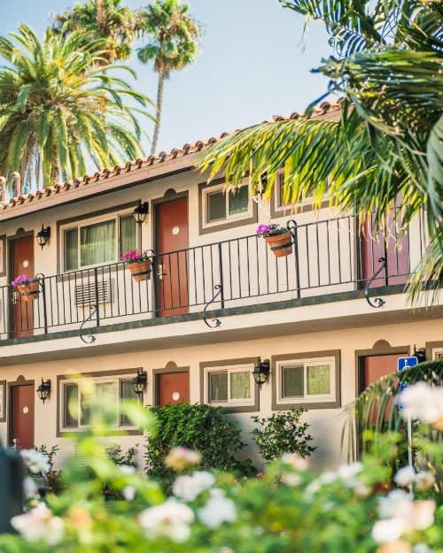 Inn by the Harbor - image 8