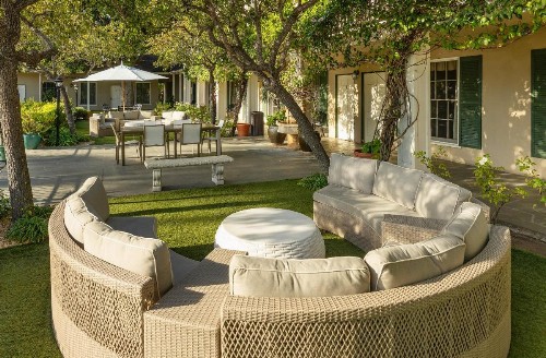 Lavender Inn by the Sea - image 5
