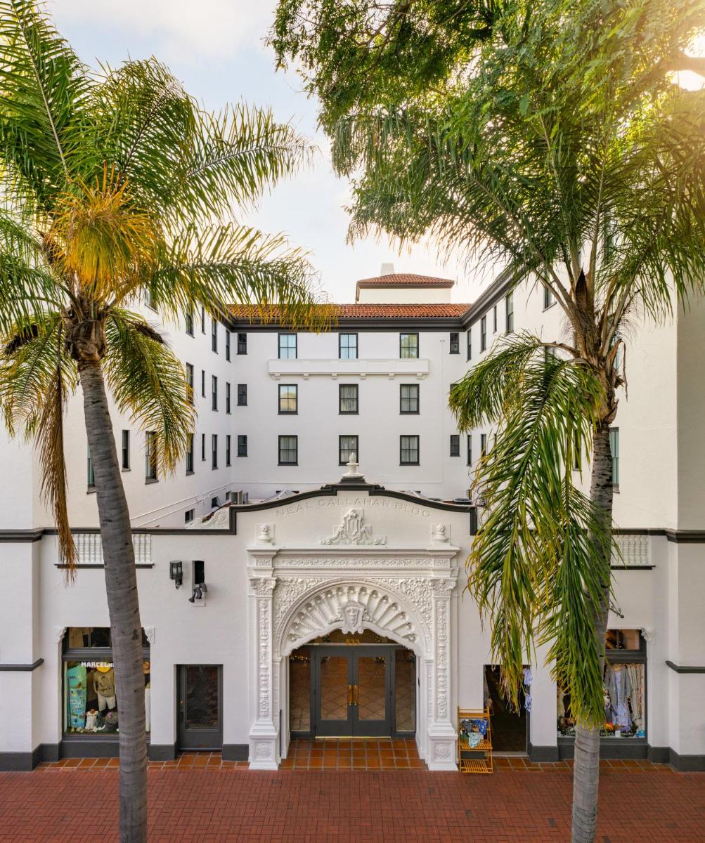 Hotel Santa Barbara - main image
