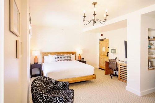 Hotel Santa Barbara - image 25