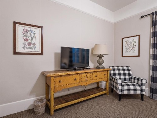 The Upham Hotel - image 46
