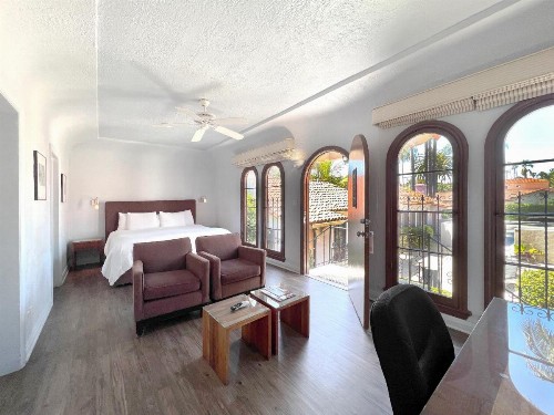 Casa Del Mar Inn - image 28