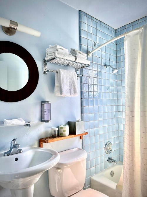 Casa Del Mar Inn - image 33