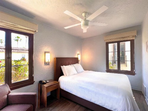 Casa Del Mar Inn - image 34