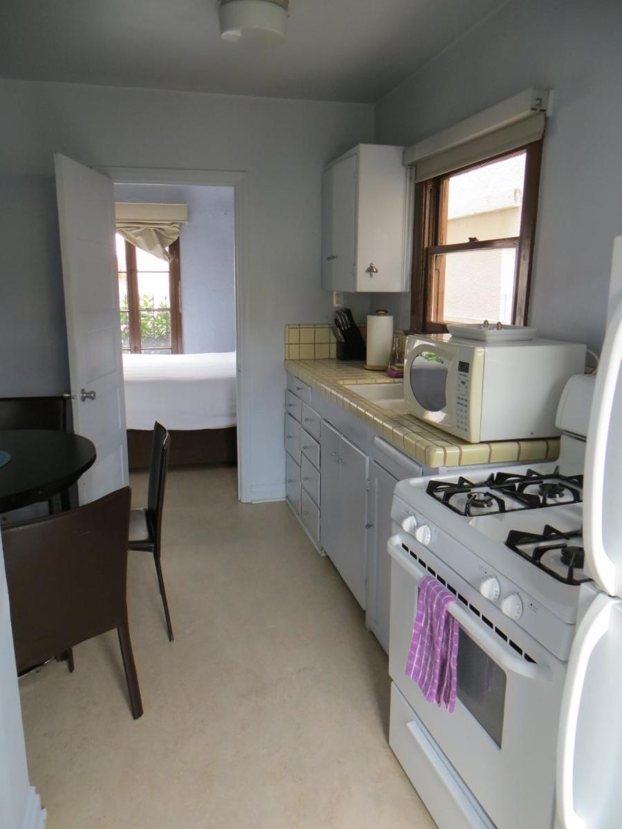 Casa Del Mar Inn - image 5