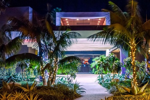 Lemon Tree Inn - image 35
