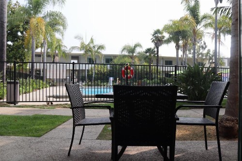 Lemon Tree Inn - image 49