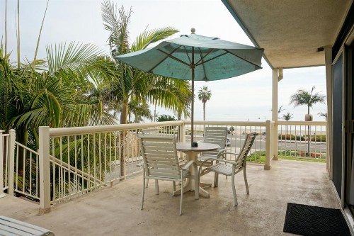Cabrillo Inn at the Beach - image 10