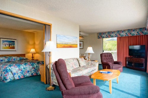 Cabrillo Inn at the Beach - image 12