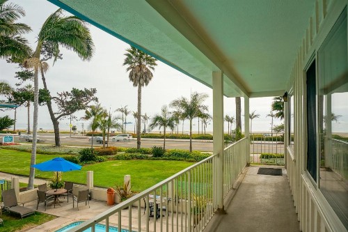 Cabrillo Inn at the Beach - image 13