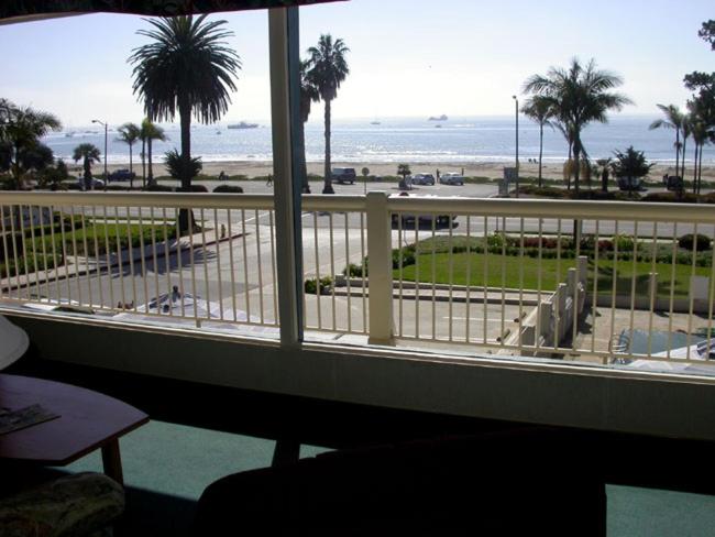 Cabrillo Inn at the Beach - image 4