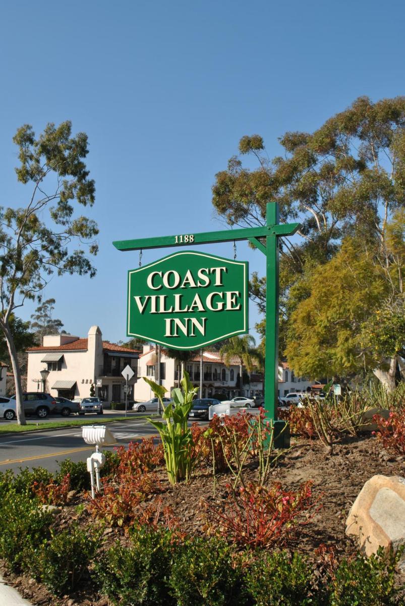 Coast Village Inn - image 4