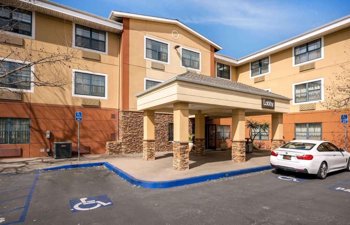 Extended Stay America Suites - Santa Barbara - Calle Real - image 3