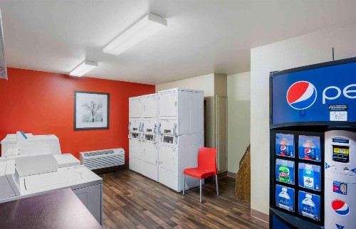 Extended Stay America Suites - Santa Barbara - Calle Real - image 35