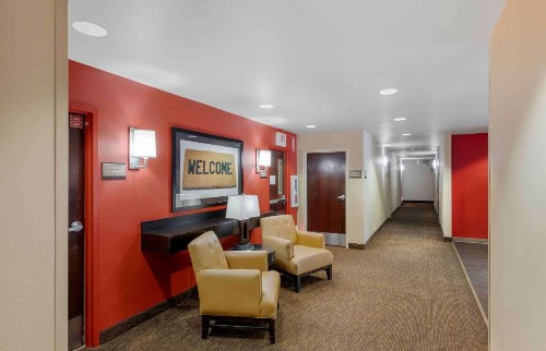 Extended Stay America Suites - Santa Barbara - Calle Real - image 4