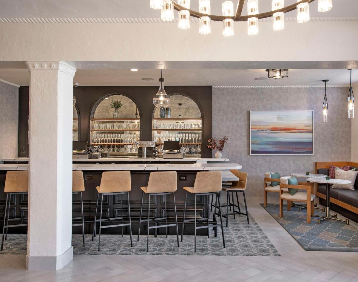 Holiday Inn Express Santa Barbara an IHG Hotel - image 6