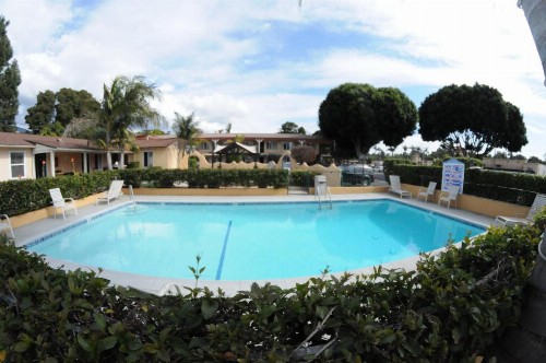 Oasis Inn and Suites - image 15