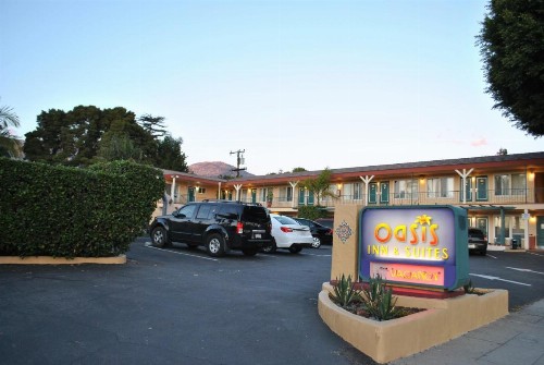 Oasis Inn and Suites - image 27