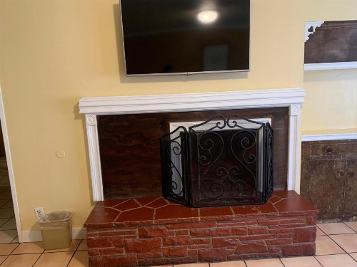 Oasis Inn and Suites - image 6
