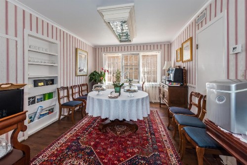 Bath Street Inn - image 12