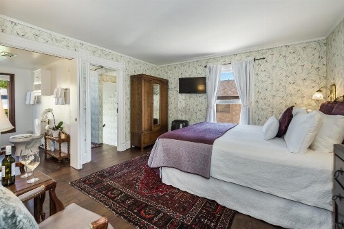 Bath Street Inn - image 18