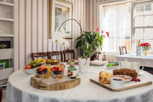 Bath Street Inn - image 2
