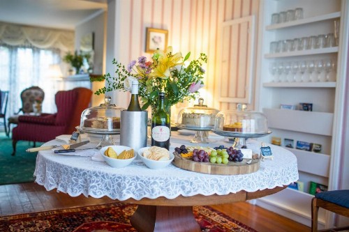 Bath Street Inn - image 31