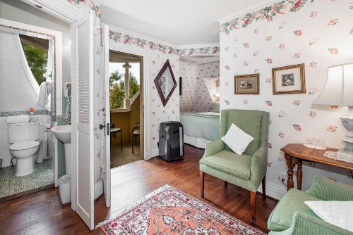 Bath Street Inn - image 37