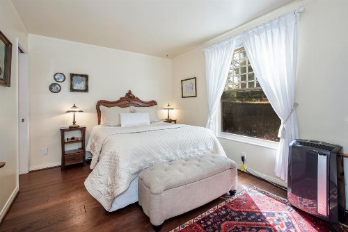 Bath Street Inn - image 45