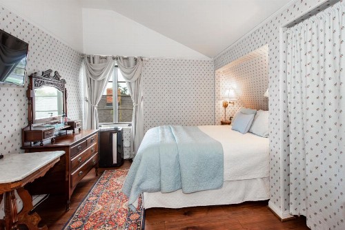 Bath Street Inn - image 46
