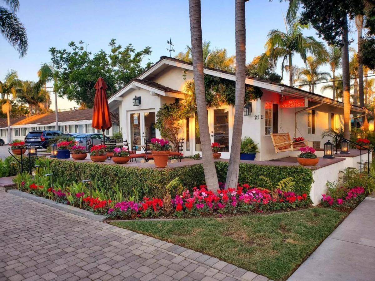 Marina Beach Motel - main image
