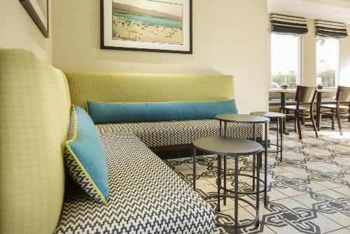 West Beach Inn a Coast Hotel - image 10