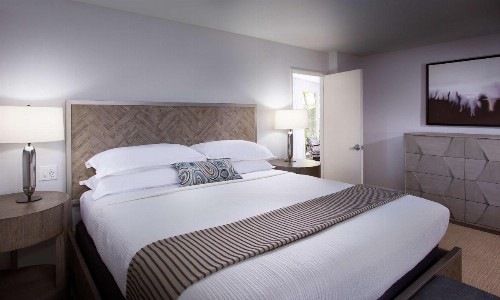 West Beach Inn a Coast Hotel - image 25