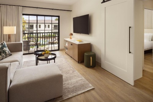 Pacifica Suites - image 22