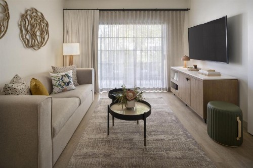 Pacifica Suites - image 30
