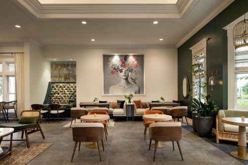 Pacifica Suites - image 5