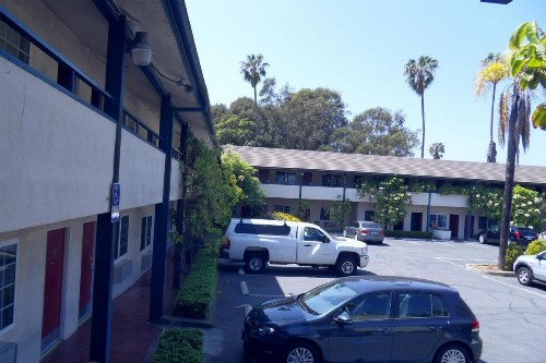 Rose Garden Inn - image 24
