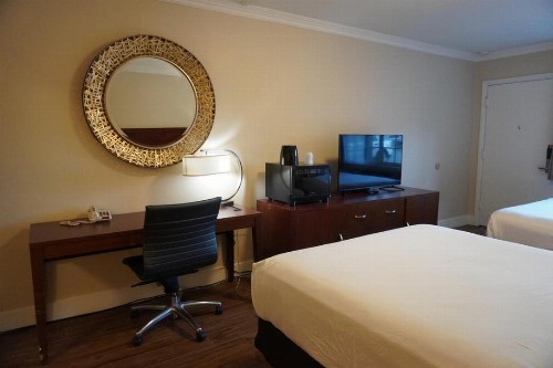 Rose Garden Inn - image 39