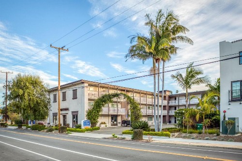 Avania Inn of Santa Barbara - image 12