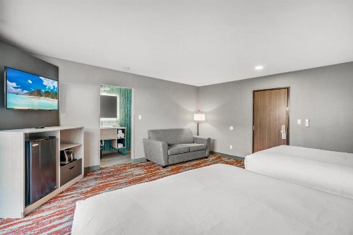 Avania Inn of Santa Barbara - image 28