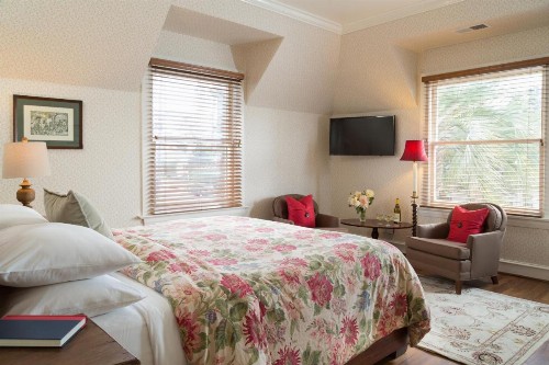 Cheshire Cat Inn & Cottages - image 30